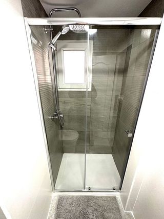 Piso en alquiler en Media Legua en Madrid