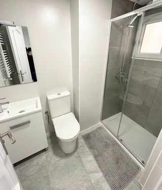 Piso en alquiler en Media Legua en Madrid