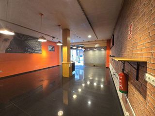 Local comercial en alquiler en Centro en Gijón