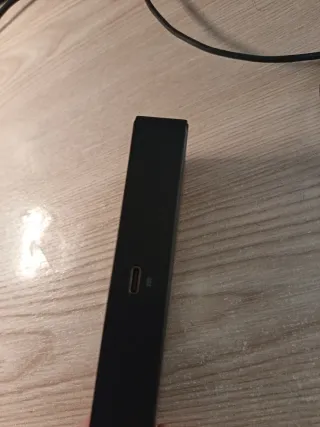 Adaptador Toshiba USB-C a HDMI/VGA