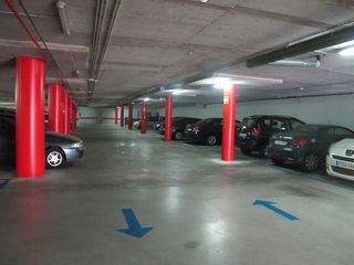 Oficina en alquiler en Parque Alcosa - Jardines del Edén en Sevilla