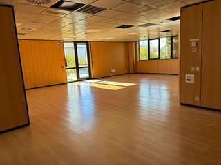 Oficina en alquiler en Aizoáin en Berrioplano