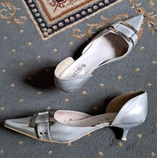 Zapatos tacón piel plateados T37