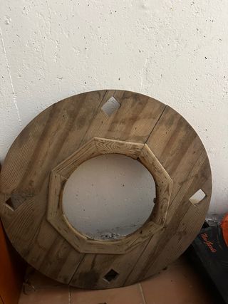 Tarima para mesa redonda