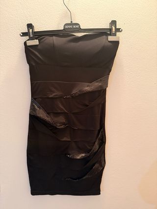 Lotto maglioni e abiti