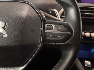 Peugeot 3008 Hybrid 225 e-EAT8 Allure