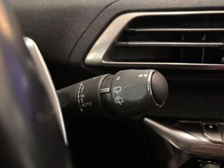 Peugeot 3008 Hybrid 225 e-EAT8 Allure