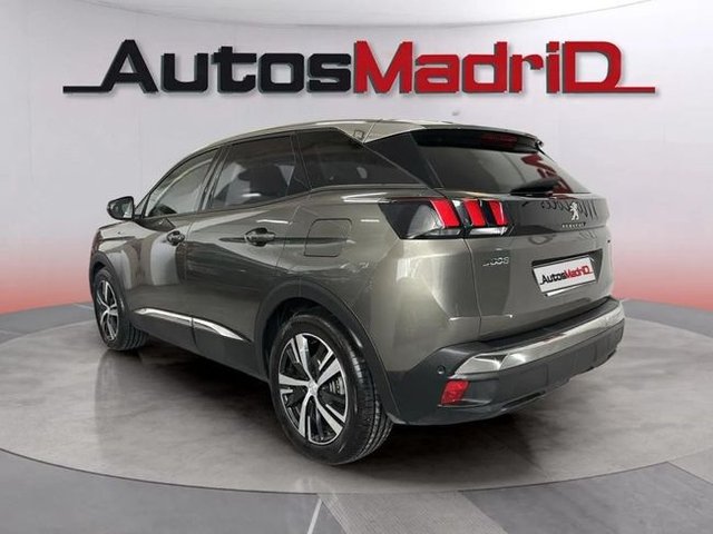 Peugeot 3008 225 e-EAT8 Allure