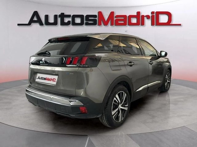 Peugeot 3008 225 e-EAT8 Allure