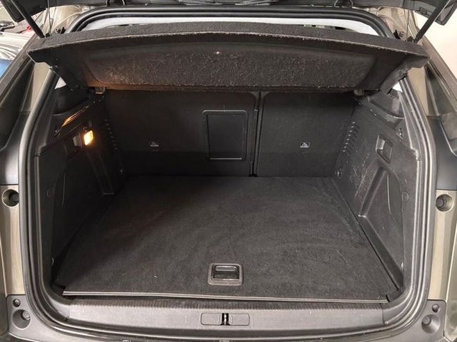 Peugeot 3008 225 e-EAT8 Allure