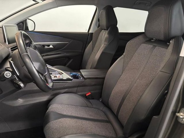 Peugeot 3008 225 e-EAT8 Allure
