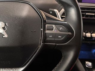 Peugeot 3008 225 e-EAT8 Allure