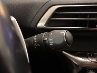 Peugeot 3008 225 e-EAT8 Allure