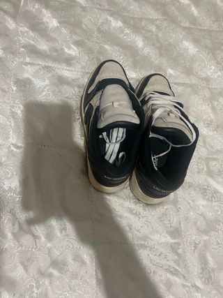 Scarpe Off-White nere e bianche Solo Offerte