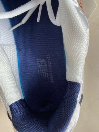 New Balance 530 Azul y Blanco