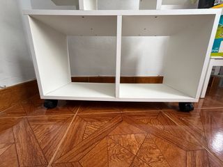 Zapatero blanco de madera