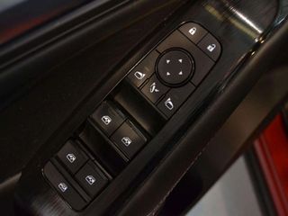 Nissan Qashqai DIG-T 103kW (140CV) mHEV 4x2 N-Connecta