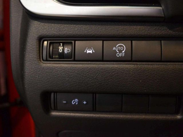 Nissan Qashqai DIG-T 103kW (140CV) mHEV 4x2 N-Connecta