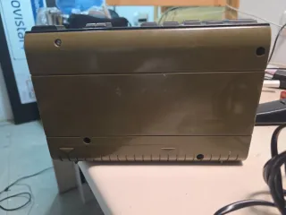 grabadora Philips de color verde