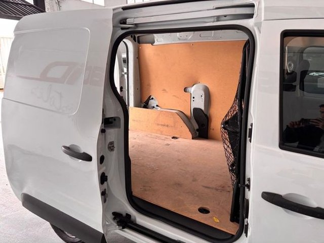 Renault Express Advance 1.5 Blue dCi 70 kW (95 cv)