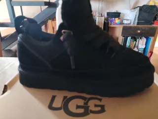 Botas Ugg Lowmel Negras Talla 39 Nuevas