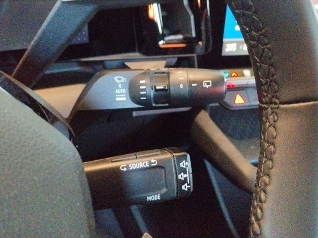 Renault Megane equilibre EV40 96kW (130CV) standard ch.