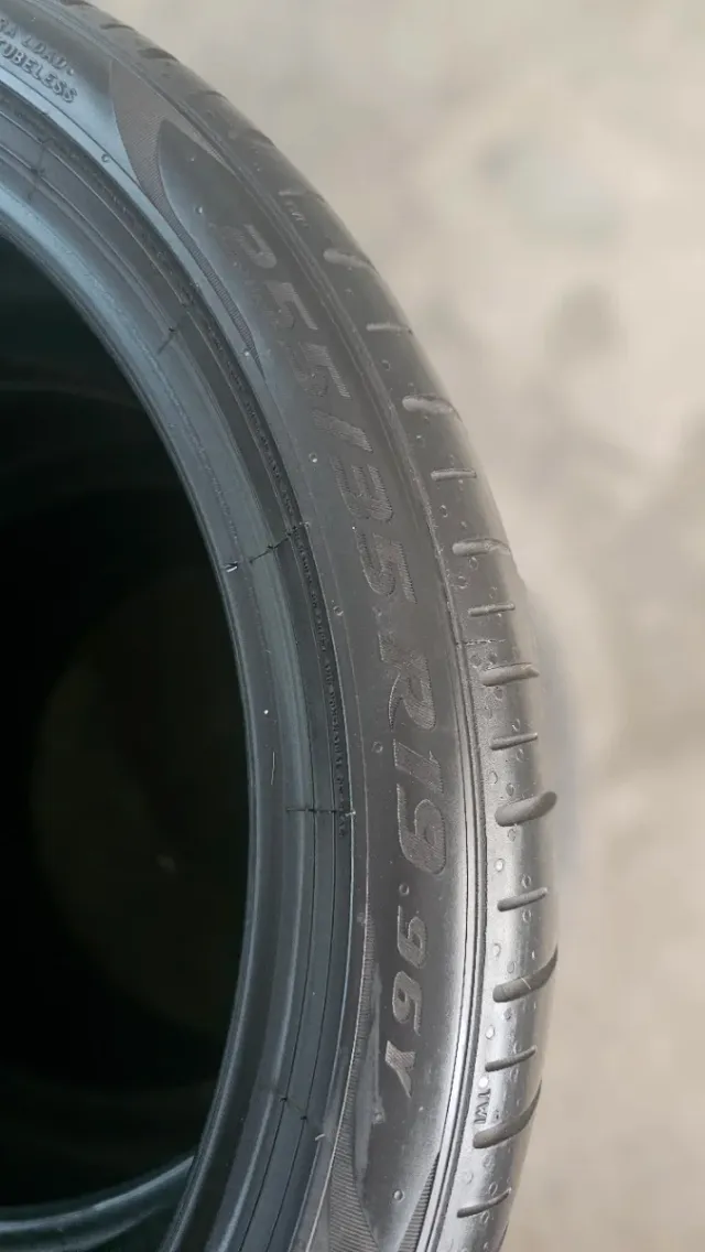Neumáticos 255 35 19 Pirelli