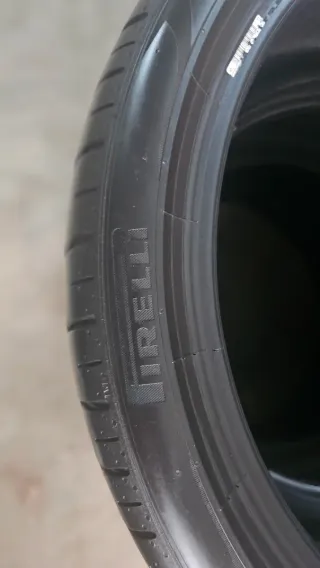Neumáticos 255 35 19 Pirelli