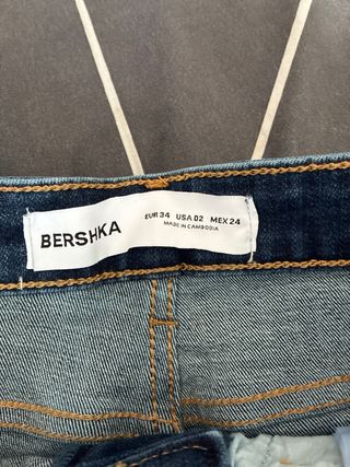3 pantalones Bershka Talla 34 Nuevos