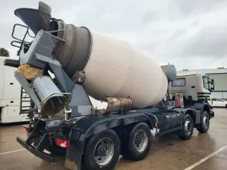 Camión Hormigonera Scania P380