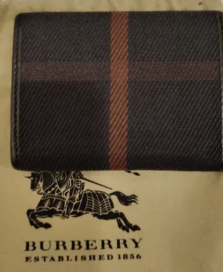 Portafoglio Burberry Unisex Nero e Rosso