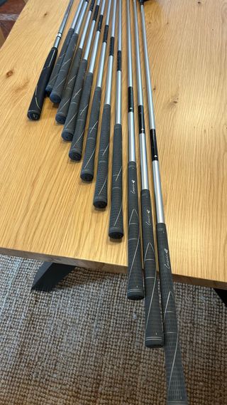 Juego Palos Golf Inesis Lady grafito. Buen Estado