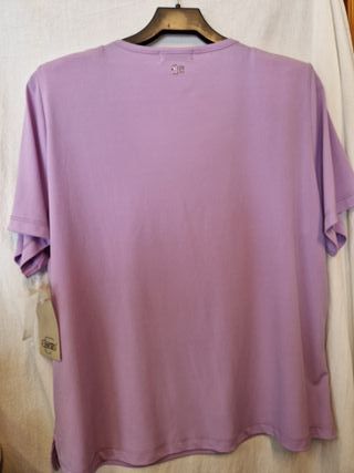 Blusa Esioto Morada con Círculos Decorativos