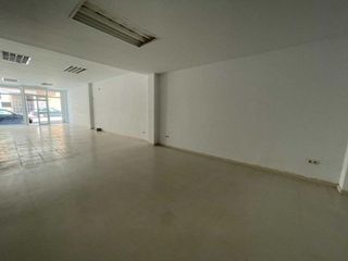 Local comercial en venta en Coria del Río