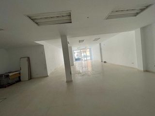 Local comercial en venta en Coria del Río