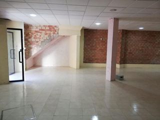 Local comercial en venta en Centro en Bormujos