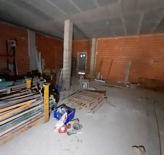 Local comercial en venta en Antigua Moreria en Sagunto