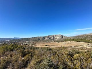 Terreno en venta en Teulada Pueblo en Teulada