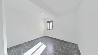 Piso en venta en Marxalenes en Valencia