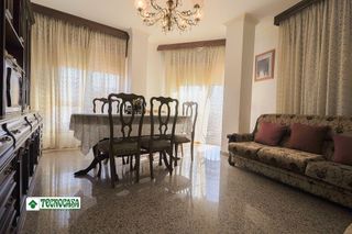 Piso en venta en Adra