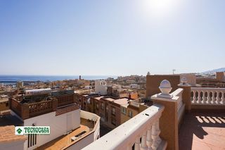 Piso en venta en Adra