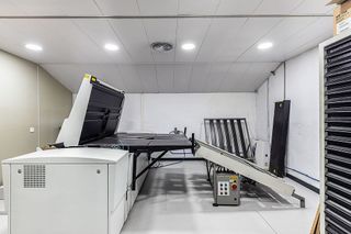 Local comercial en venta en Montserrat - Parque Empresarial en San Fernando de Henares