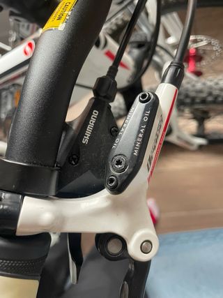 Bicicleta de Montaña Giant Blanca