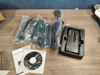 Juego de Conmutador Switch KVM VGA y Audio USB 2.0