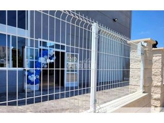 Nave industrial en venta en Monserrat