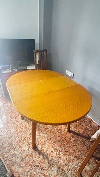 Mesa de madera extensible