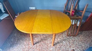 Mesa de madera extensible