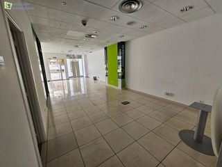 Local comercial en venta en Plaza España - Villa Pilar - Reyes Católicos - Vadillos en Burgos