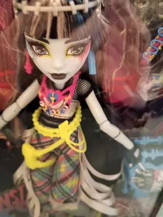 Bambola Monster High Frankie Stein