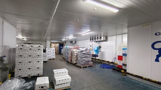 Nave industrial en venta en Roces Sur en Gijón